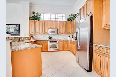 114 Tranquilla Drive, Palm Beach Gardens, FL 33418 - Photo 9