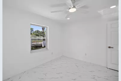 13685 NW 3rd Avenue, Miami, FL 33168 - Photo 23