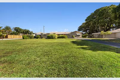 1812 High Ridge Road, Lake Worth, FL 33461 - Photo 39