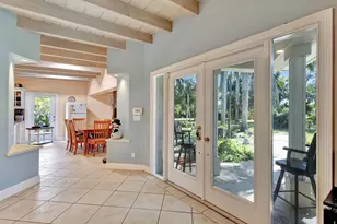 550 Sky Lake Dr, West Palm Beach, FL 33415 - Photo 7