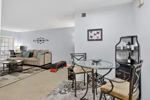 2424 SE 17th St, Fort Lauderdale, FL 33316 - Photo 9