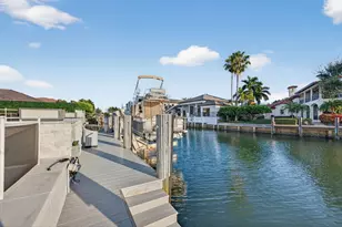 724 NE 36th St, Boca Raton, FL 33431 - Photo 83