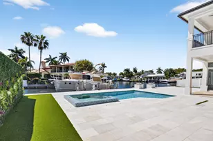 724 NE 36th St, Boca Raton, FL 33431 - Photo 97