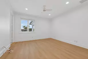 724 NE 36th St, Boca Raton, FL 33431 - Photo 33