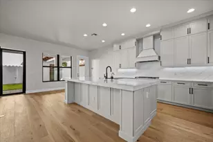 1005 Faulkner Ter, Palm Beach Gardens, FL 33418 - Photo 1