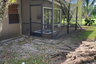 22291 Woodspring Dr, Boca Raton, FL 33428 - Photo 3