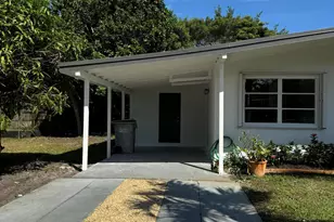 1611 NE 46th St, Pompano Beach, FL 33064 - Photo 17