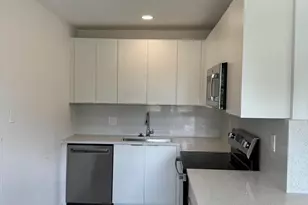 1611 NE 46th St, Pompano Beach, FL 33064 - Photo 5