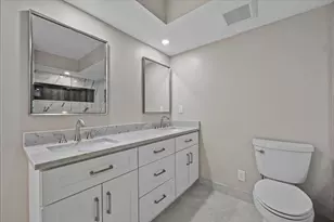 5540 N Ocean Dr, Singer Island, FL 33404 - Photo 15