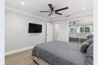 1921 NE 28th Court, Lighthouse Point, FL 33064 - Photo 21