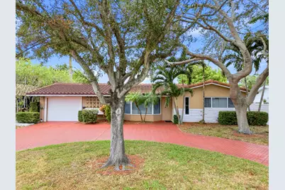 1921 NE 28th Court, Lighthouse Point, FL 33064 - Photo 3