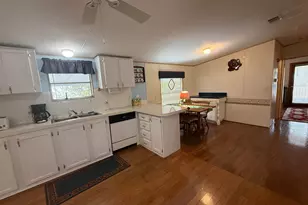 8508 SE Swan Ave, Hobe Sound, FL 33455 - Photo 15