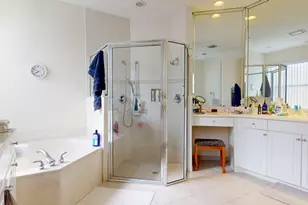 10072 Armani Dr, Boynton Beach, FL 33437 - Photo 9