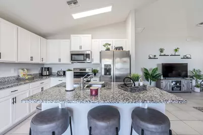 742 NW Bayshore Boulevard, Port Saint Lucie, FL 34983 - Photo 19