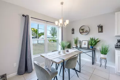 742 NW Bayshore Boulevard, Port Saint Lucie, FL 34983 - Photo 27