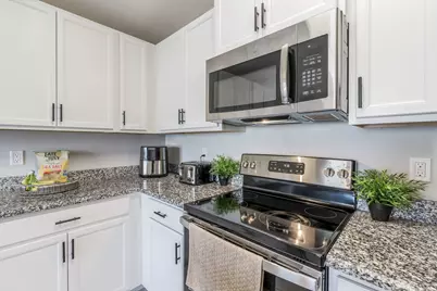 742 NW Bayshore Boulevard, Port Saint Lucie, FL 34983 - Photo 23