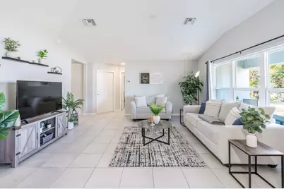 742 NW Bayshore Boulevard, Port Saint Lucie, FL 34983 - Photo 11