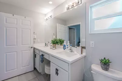 742 NW Bayshore Boulevard, Port Saint Lucie, FL 34983 - Photo 35