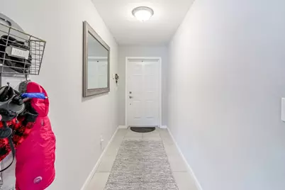 742 NW Bayshore Boulevard, Port Saint Lucie, FL 34983 - Photo 9