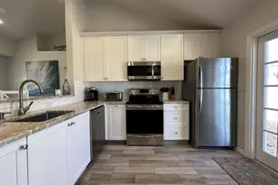 49 Douglas Dr, Ocean Ridge, FL 33435 - Photo 21