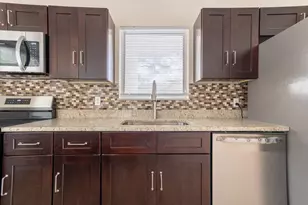 170 SE Serenata Ct, Port Saint Lucie, FL 34983 - Photo 11