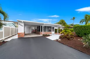 2001 NE 30th St, Fort Lauderdale, FL 33306 - Photo 3