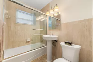 2001 NE 30th St, Fort Lauderdale, FL 33306 - Photo 47