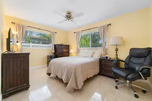 2001 NE 30th St, Fort Lauderdale, FL 33306 - Photo 9