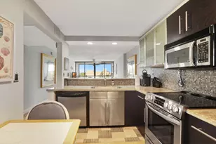 4 Royal Palm Way, Boca Raton, FL 33432 - Photo 7