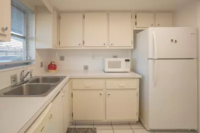 2835 Crosley Drive E #B, West Palm Beach, FL 33415 - Photo 9