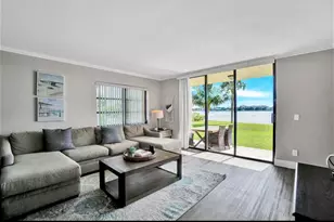 300 Croton Ave, Lantana, FL 33462 - Photo 3