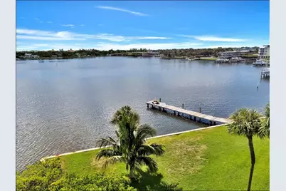 300 Croton Avenue #102, Lantana, FL 33462 - Photo 1