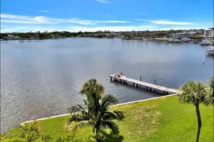 300 Croton Ave, Lantana, FL 33462 - Photo 1