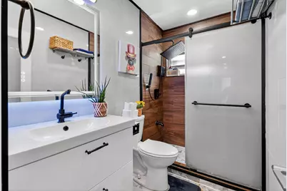 363 Washington Avenue #32, Miami Beach, FL 33139 - Photo 17