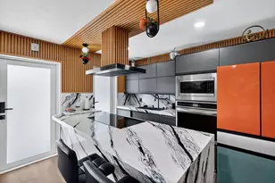 363 Washington Ave, Miami Beach, FL 33139 - Photo 11