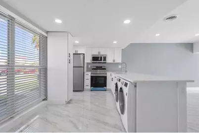 708 NE 23rd Avenue, Pompano Beach, FL 33062 - Photo 5