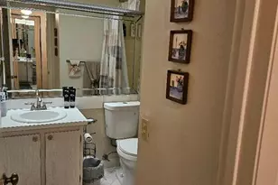 105 Lake Pine Cir, Greenacres, FL 33463 - Photo 13