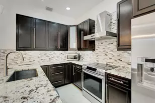 406 NW 25th Ave, Boynton Beach, FL 33426 - Photo 3