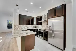 406 NW 25th Ave, Boynton Beach, FL 33426 - Photo 1