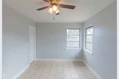 382 NE Genesee Avenue, Port Saint Lucie, FL 34983 - Photo 11