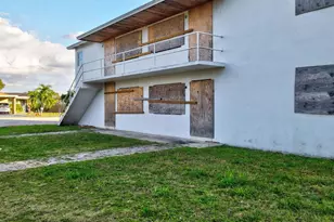 124 SW 8th Ave, Delray Beach, FL 33444 - Photo 5