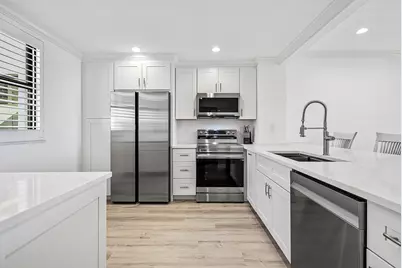 944 Oak Harbour Drive #944, North Palm Beach, FL 33408 - Photo 3