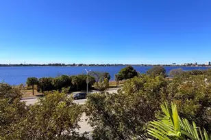 300 S Australian Ave, West Palm Beach, FL 33401 - Photo 25