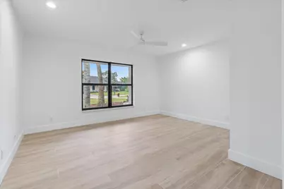 24 Dunbar Road, Palm Beach Gardens, FL 33418 - Photo 53