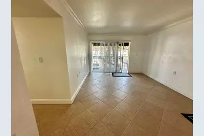 1201 Lake Victoria Drive #P, West Palm Beach, FL 33411 - Photo 9