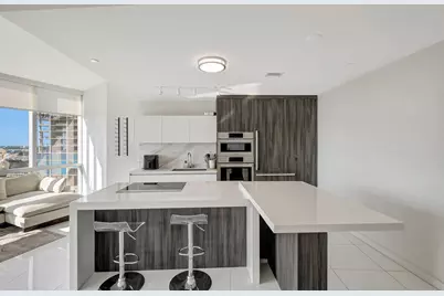 851 NE 1st Avenue #1604, Miami, FL 33132 - Photo 7