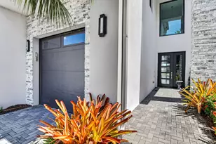 17302 Rainstream Rd, Boca Raton, FL 33496 - Photo 3
