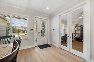 1901 Primrose Ln, Wellington, FL 33414 - Photo 11