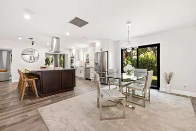 2831 SE Fairway W, Stuart, FL 34997 - Photo 5