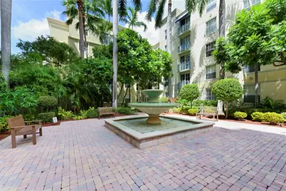 651 Okeechobee Boulevard #309, West Palm Beach, FL 33401 - Photo 23